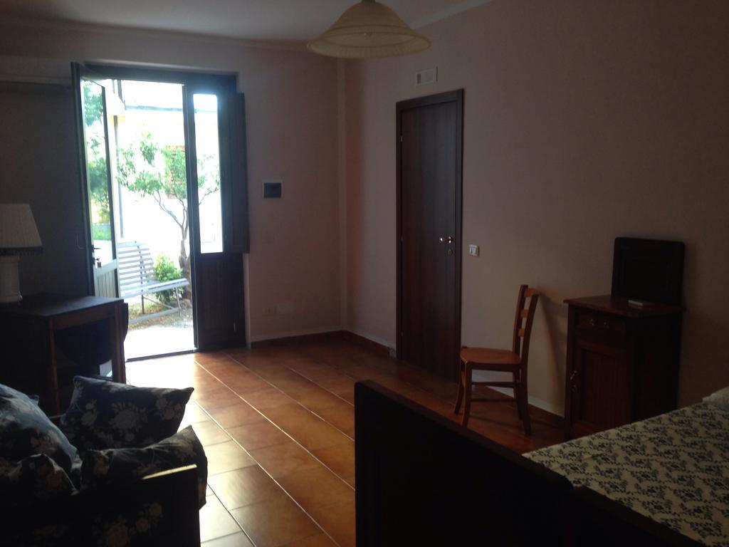 Hotel Residenza Anna Agropoli Zimmer foto